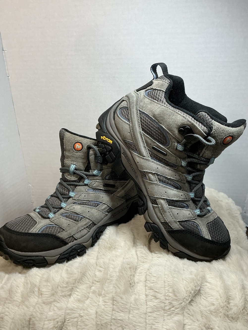 Merrell Moab 2 Mid Waterproof Womens Hiking Boots Granite Gray 8.5 J06054